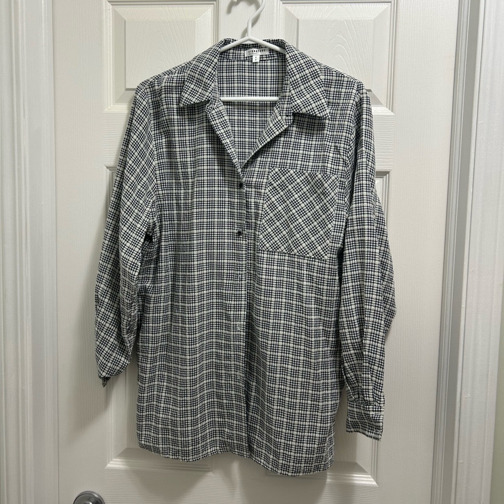 Reitmans Button Up Plaid Shirt
